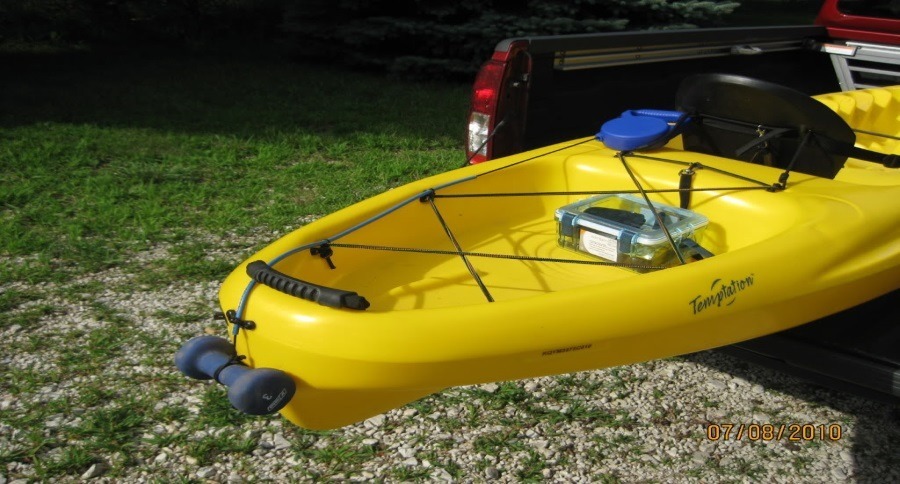 DIY Kayak Fishing Anchor Using Retractable Dog Leash - Wide Open Spaces