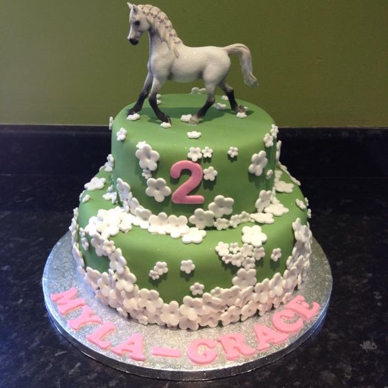 32 Amazing Horse Cakes | HORSE NATION