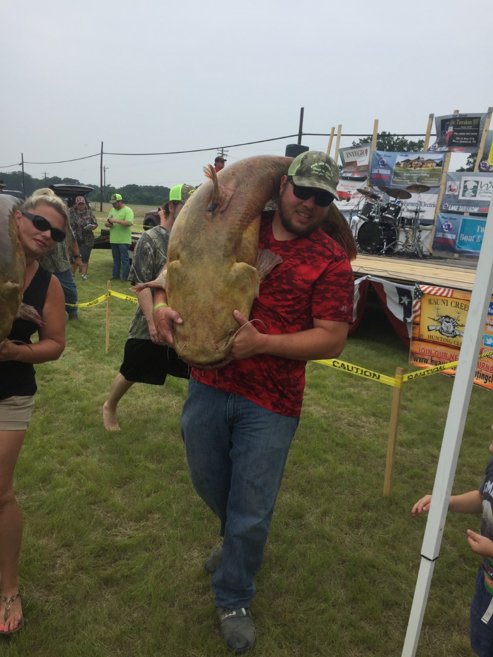 Enormous New National Hand Fishing Record Catfish Caught In A Texas ...