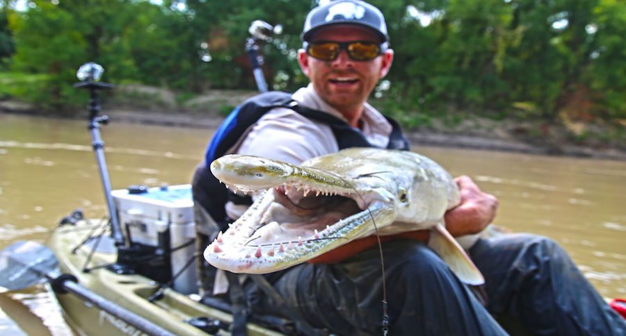 Fishing Ambassador Robert Field Boats a Bucket-List Alligator Gar from a  Kayak - Wide Open Spaces