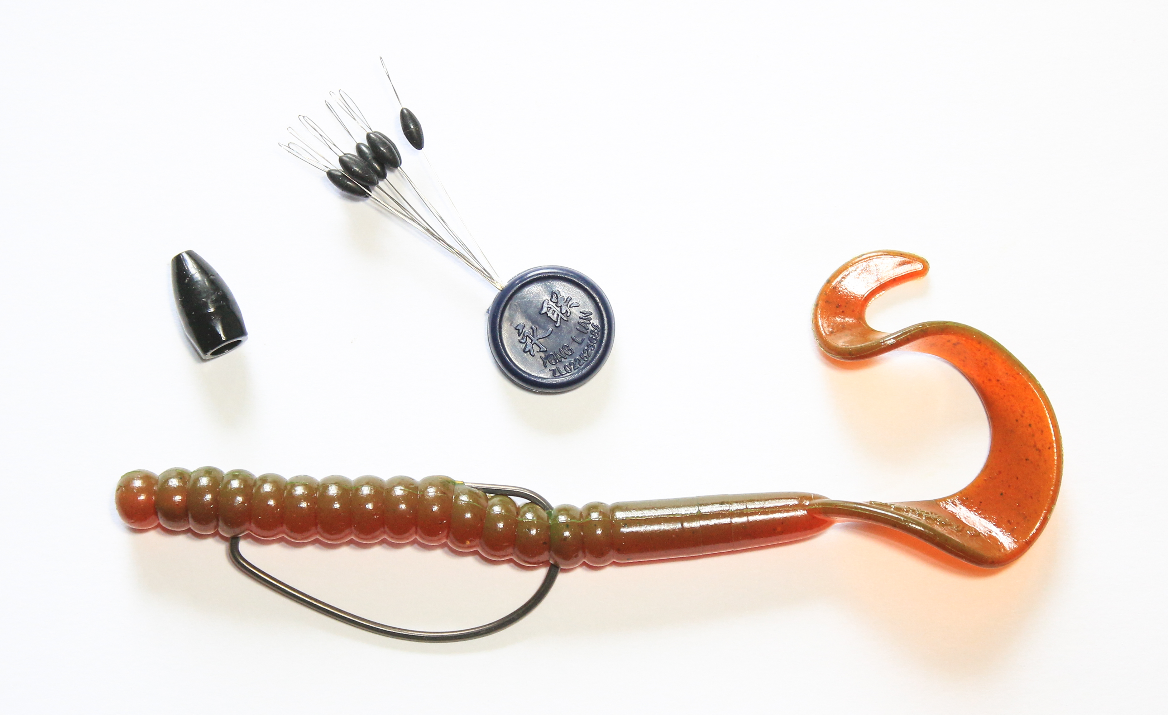 4 Ways to Rig a Bullet Worm Weight to Find Where the Bass Hide
