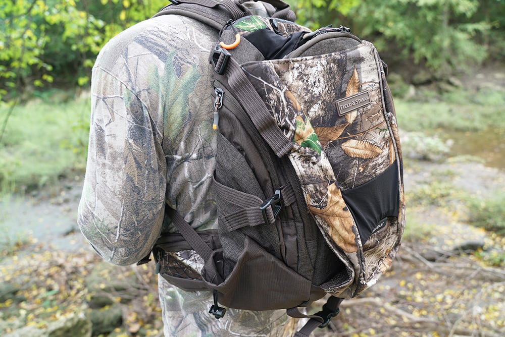 Field and stream clearance backpack