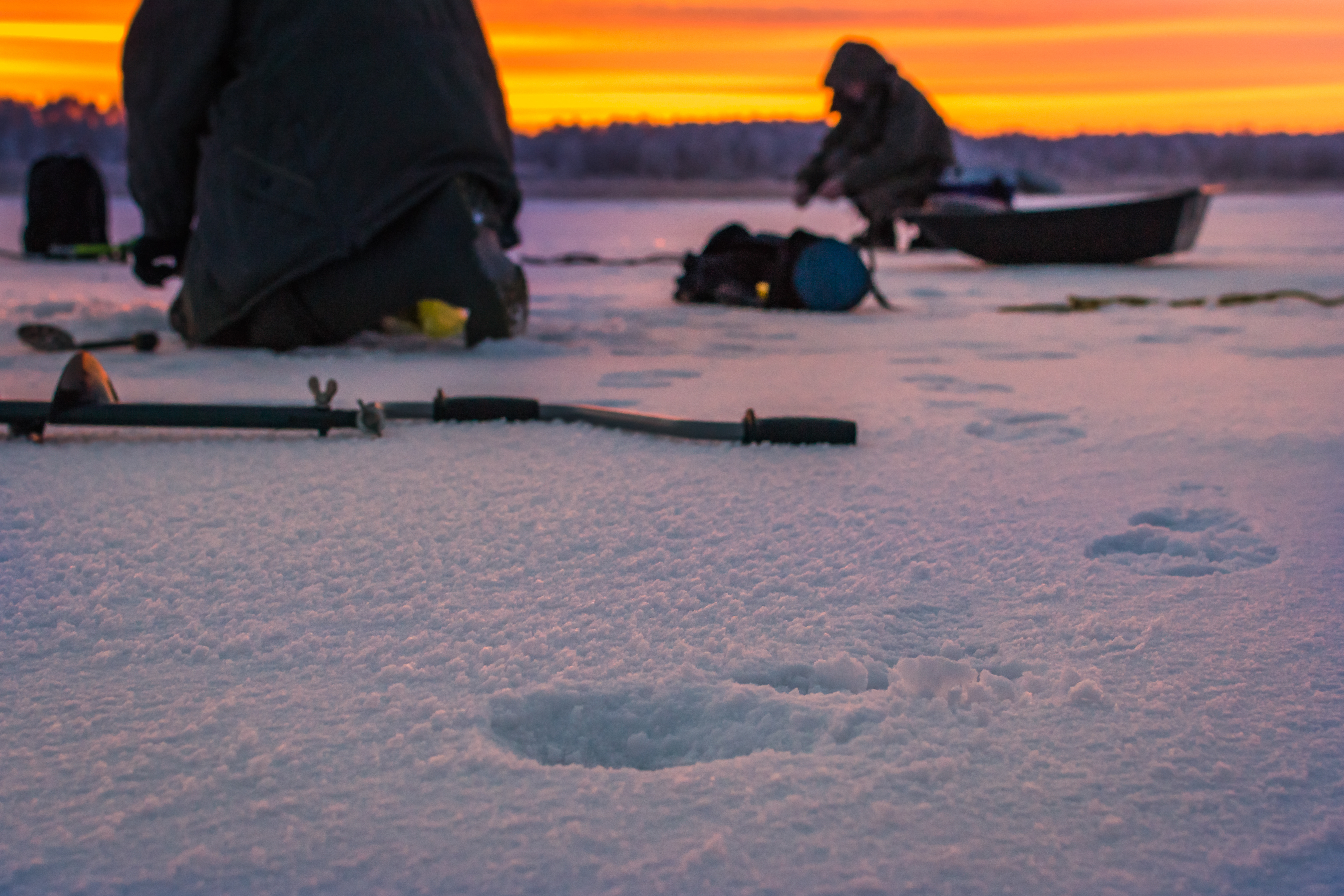 Ice Fishing Safety: 10 Tips and Gear List - Humminbird