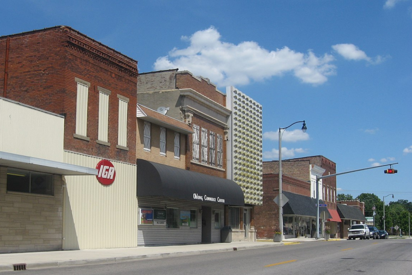 Oblong, Illinois: Learn About the Small Town With a Big Vibe