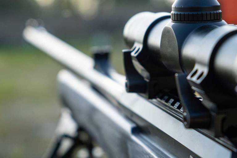Rifle Scopes for Long Distance Shooting: Best Features and 6 Top ...