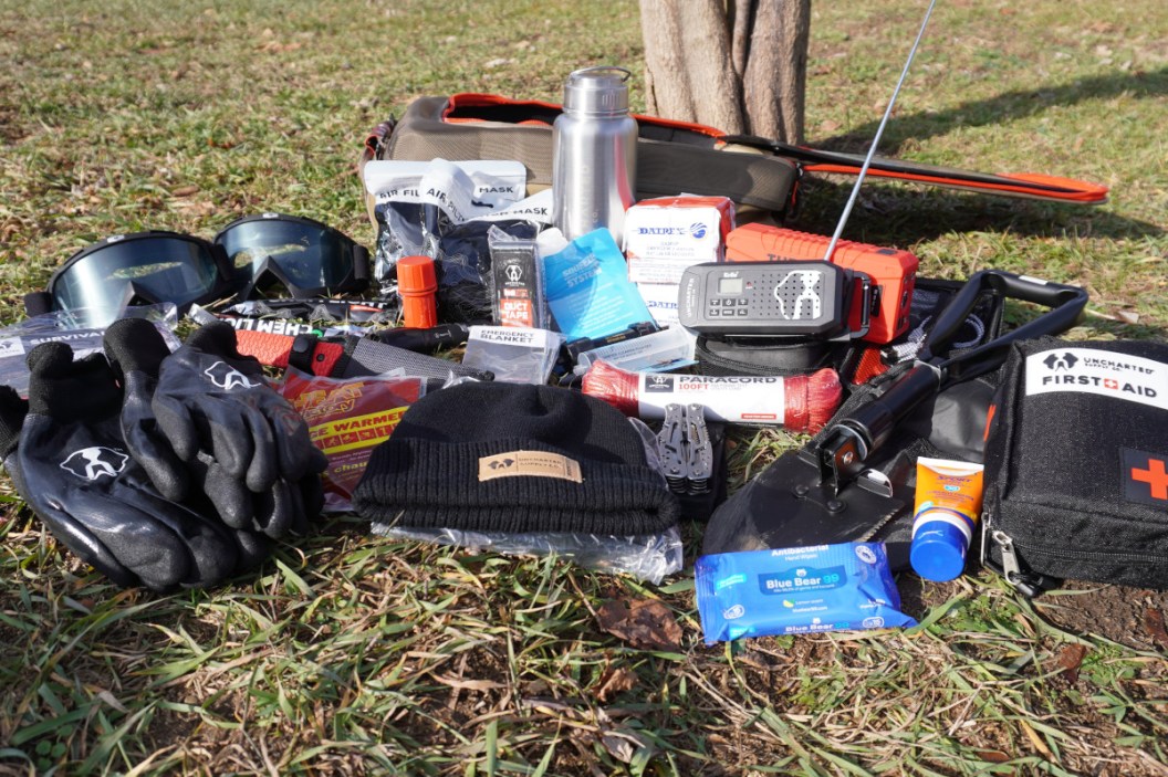 Decked X Uncharted D-Bag Emergency Kit Review