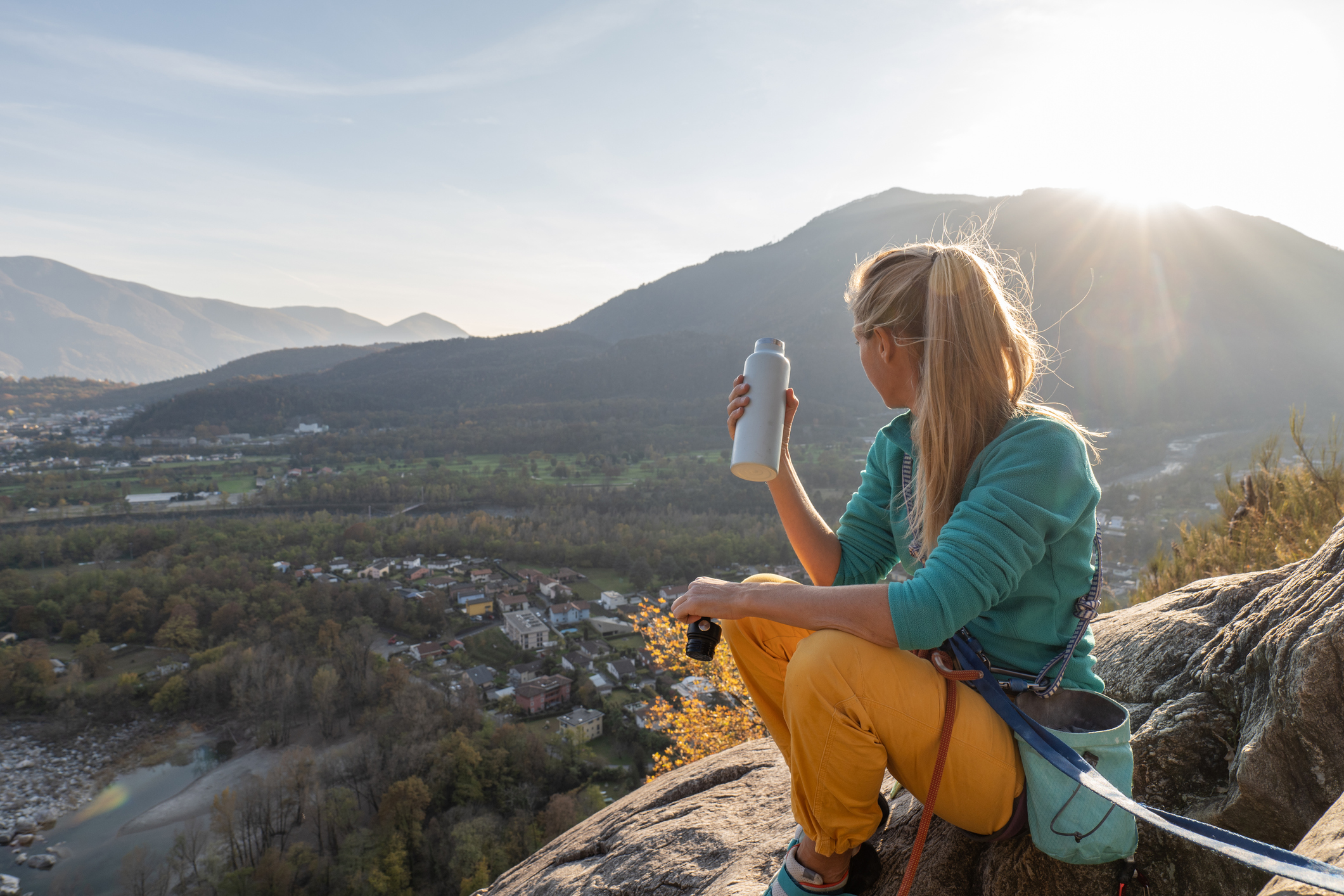 13 Hiking Essentials You Should Bring On Every Day Hike