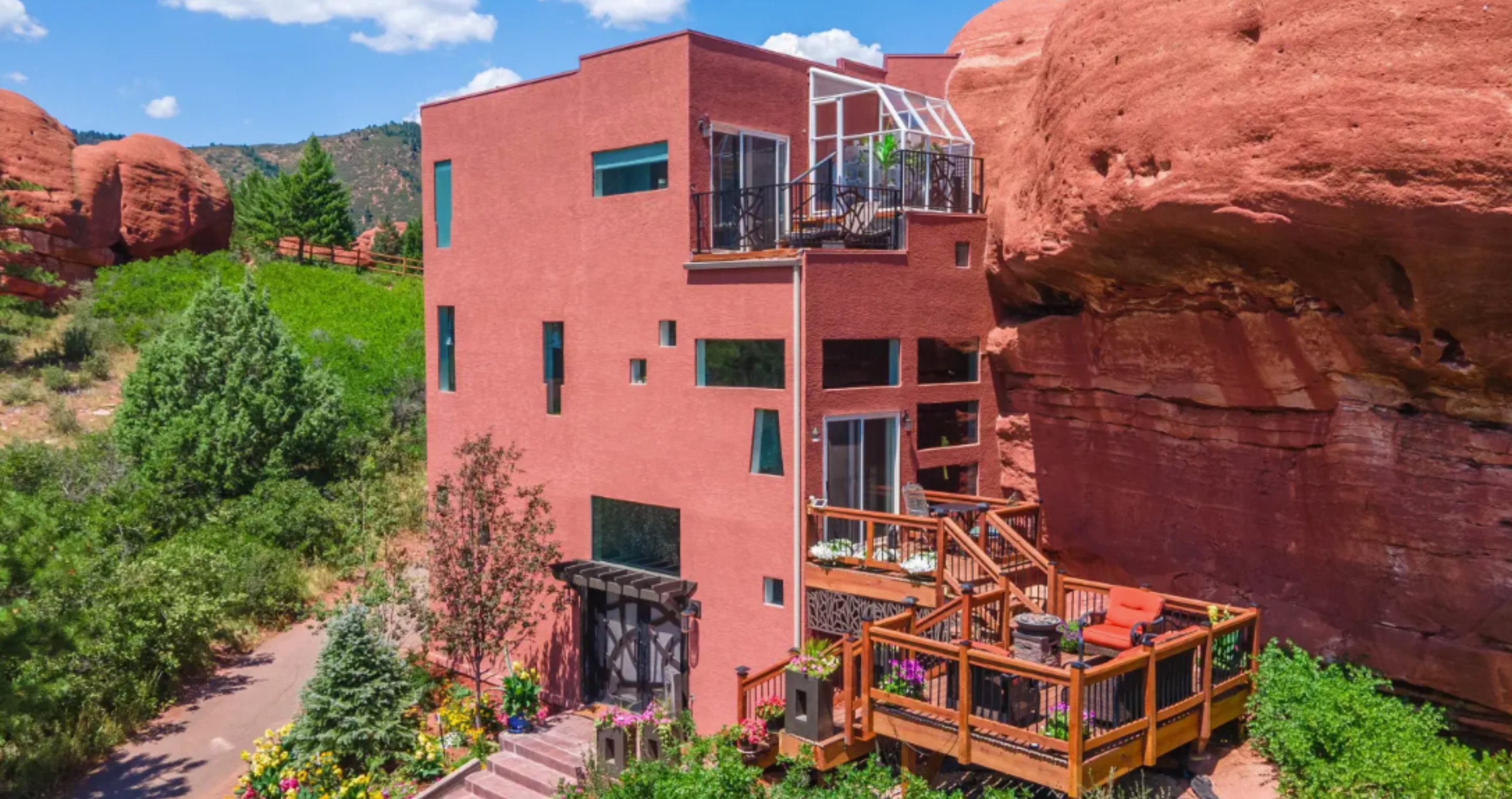 Colorado Flintstones House