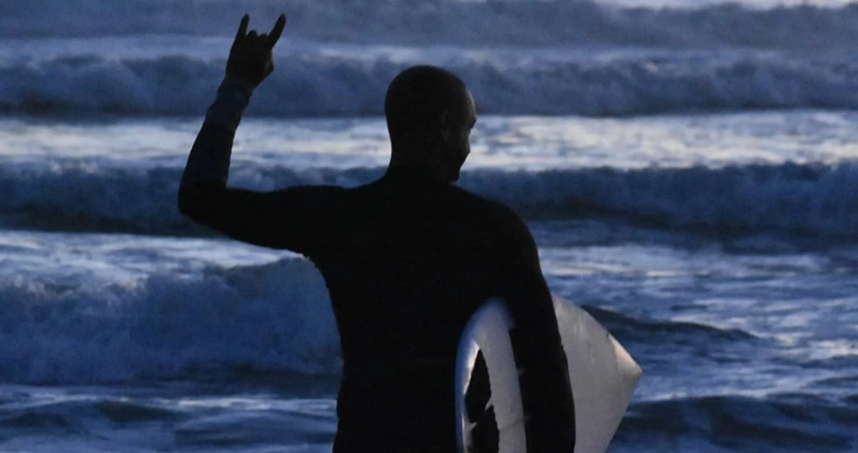 Florida Surfer dies crashing into sandbar