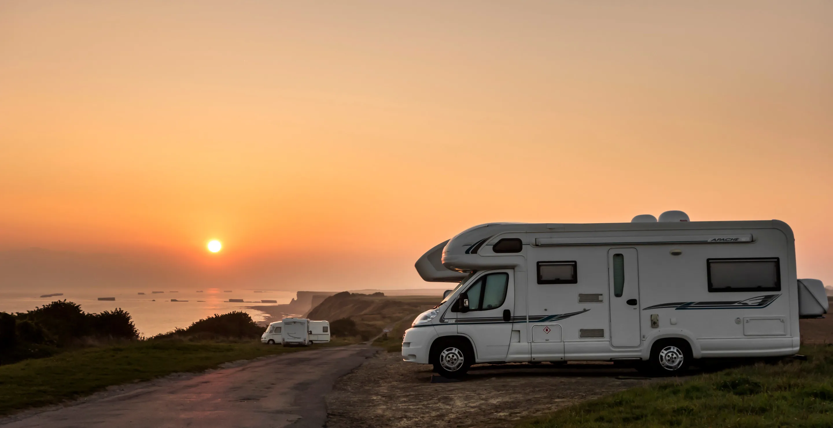 Teen, Who Grew Up Traveling In RV, Explains Why It's The Worst