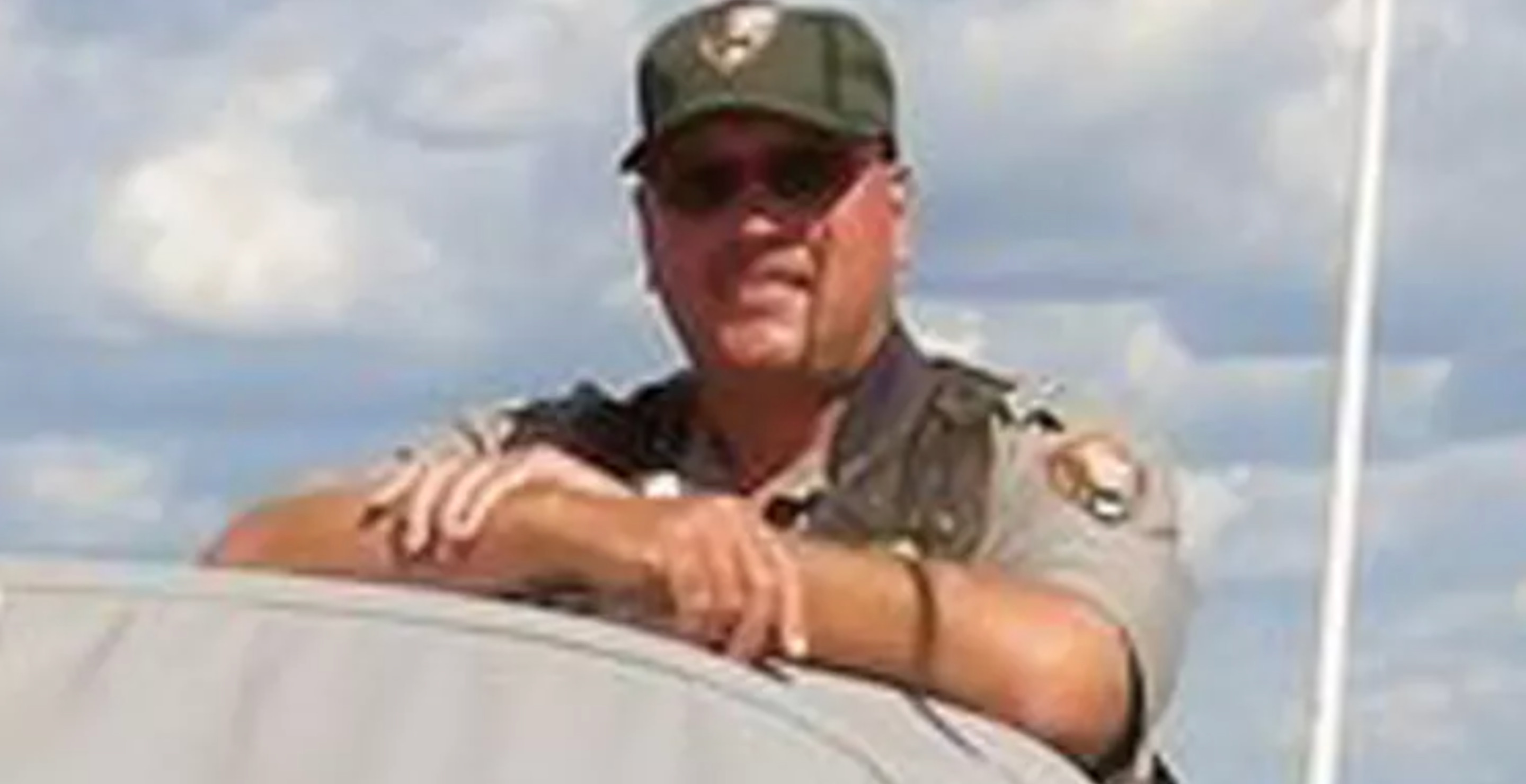 Minnesota Park Ranger Dies Heroically Rescuing A Family Of Three Trapped On Lake