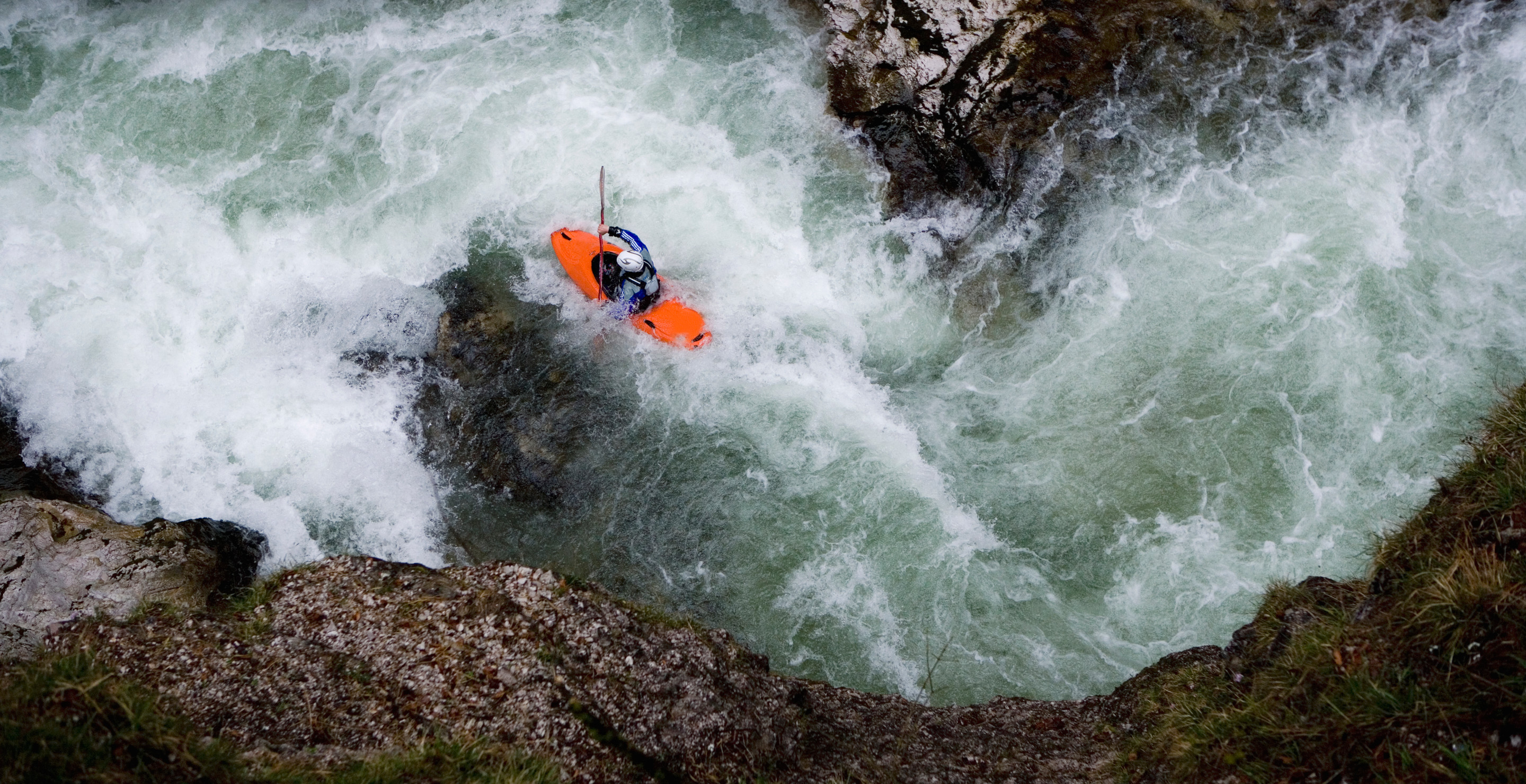 Kayaker Forced To Have Leg Amputated After Becoming Trapped Between Two Rocks For 20 Hours