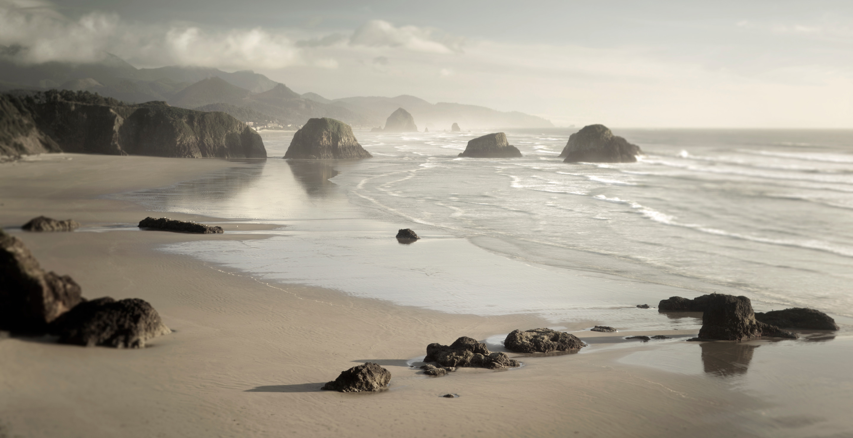 Survivalist Father Disappears After Going To Photograph Tides On Oregon Beach