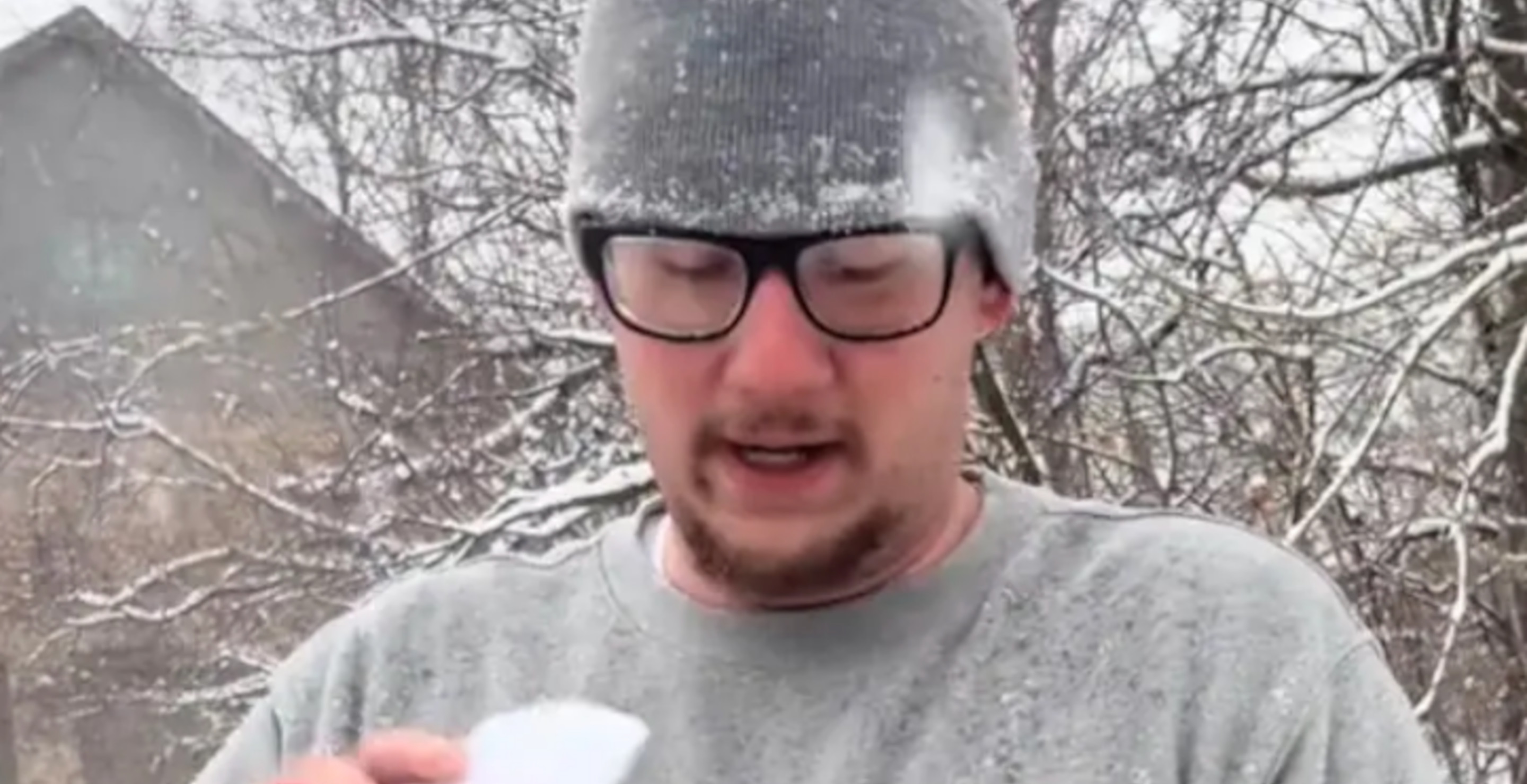 Determined Pizza Delivery Driver Hikes Through Winter Storm Only To Get A $2 Tip