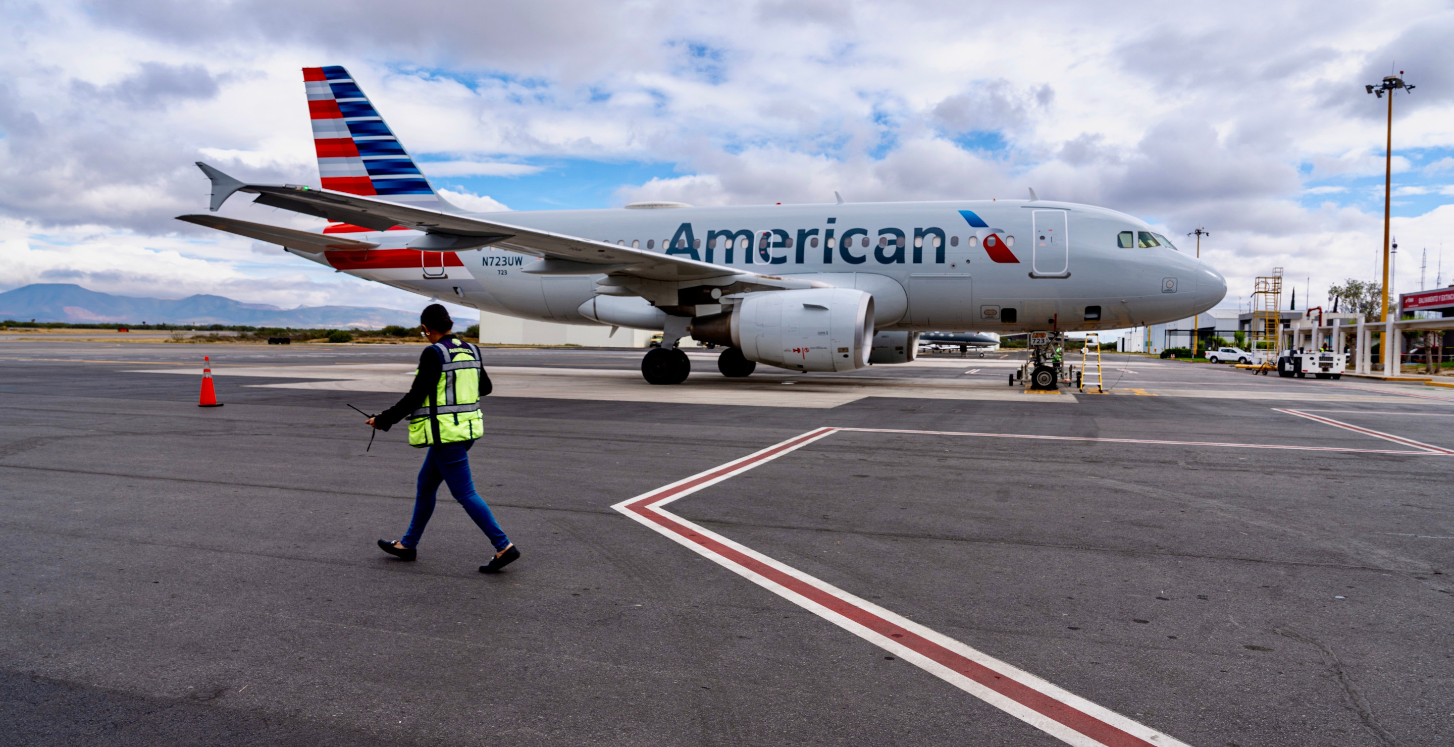 American Airlines Flight Delayed After Bomb Threat Delivered Over WIFI Hotspot