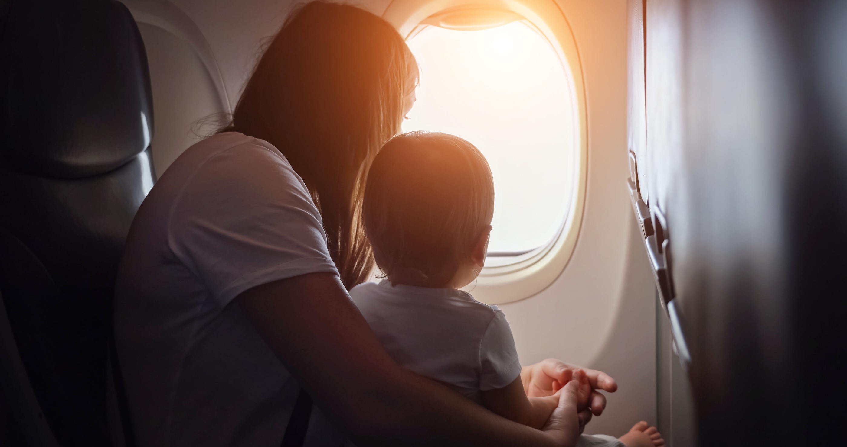 Pilot Sparks Debate After Sharing Proper Window Seat Etiquette