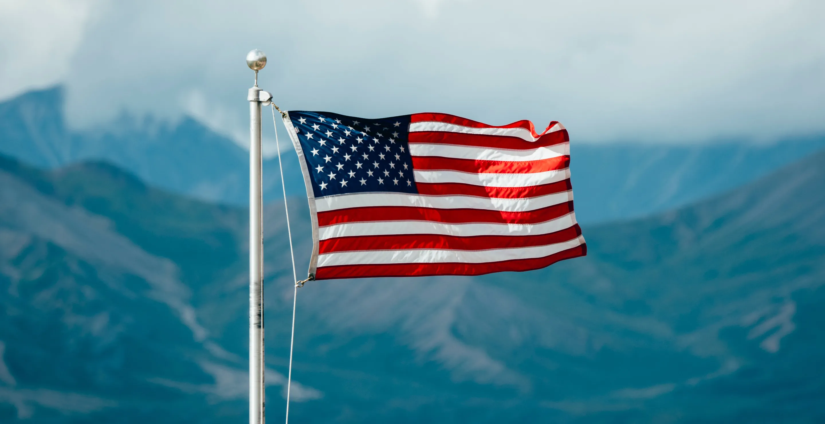 Visitors Perplexed After Yosemite National Park Hangs American Flag Upside Down