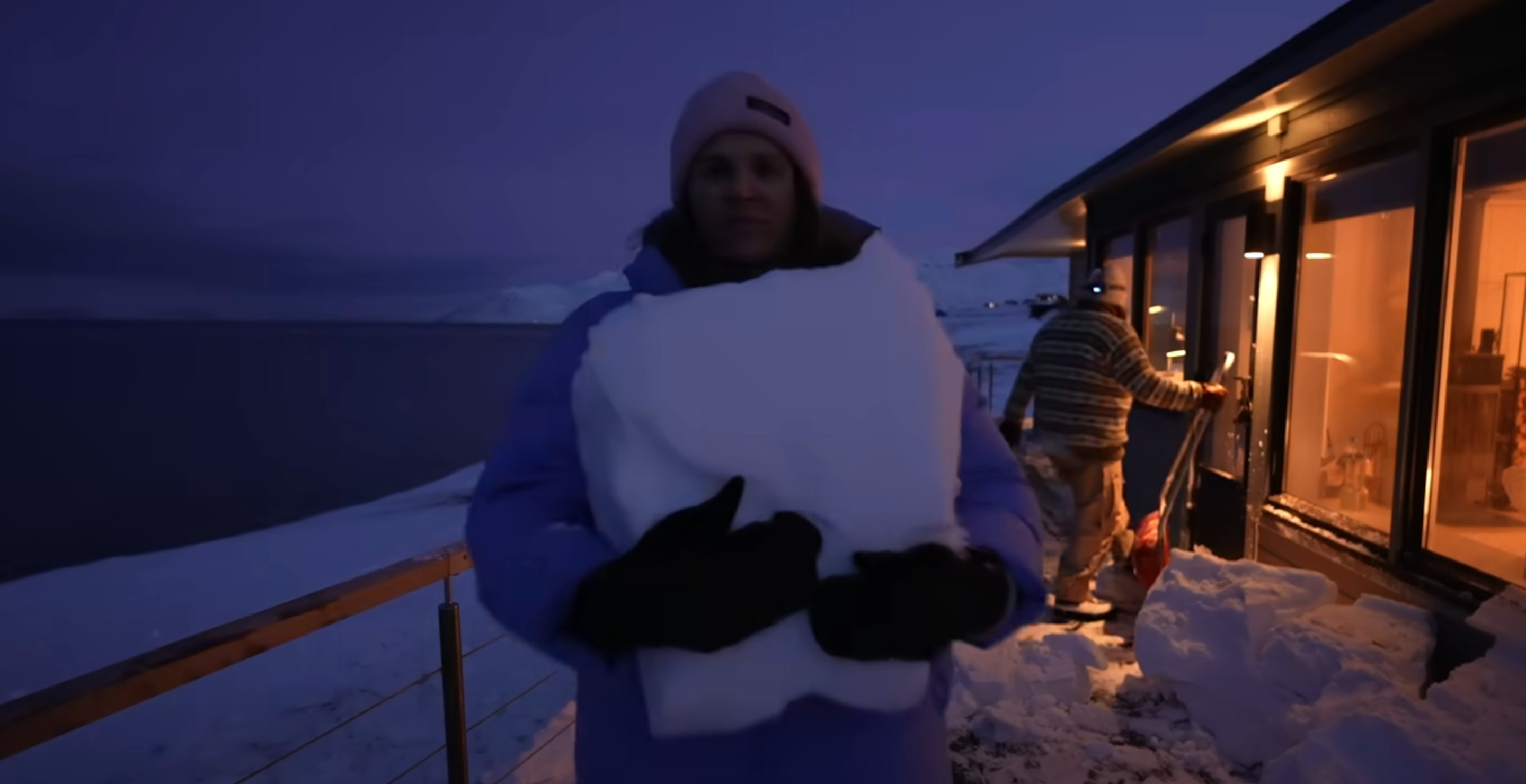 Woman, Who Lives On Arctic Circle, Opens Up About Spending Three Months In Total Darkness