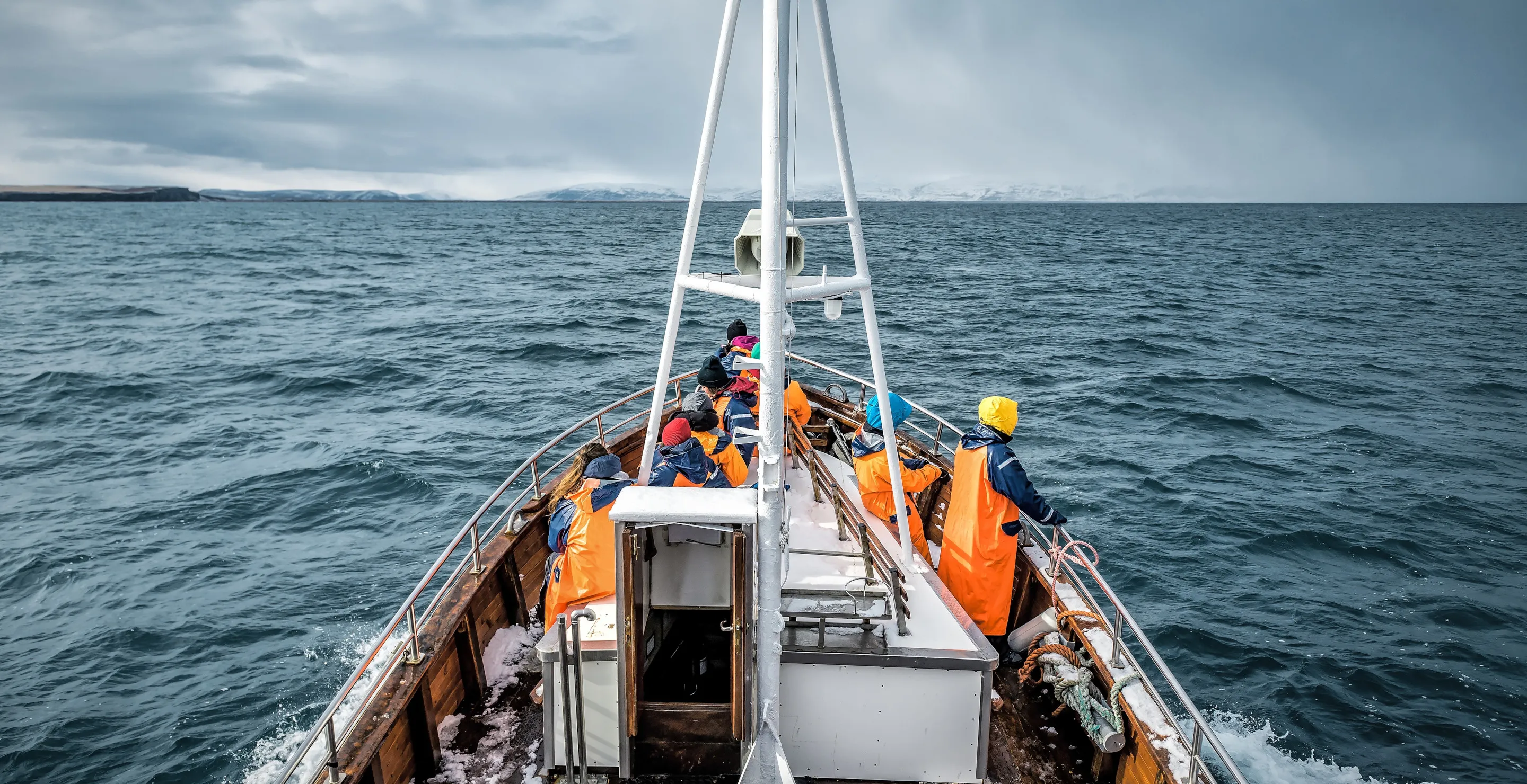 Fishermen Discover Dead Body Floating In Waters Off Coast Of Massachusetts