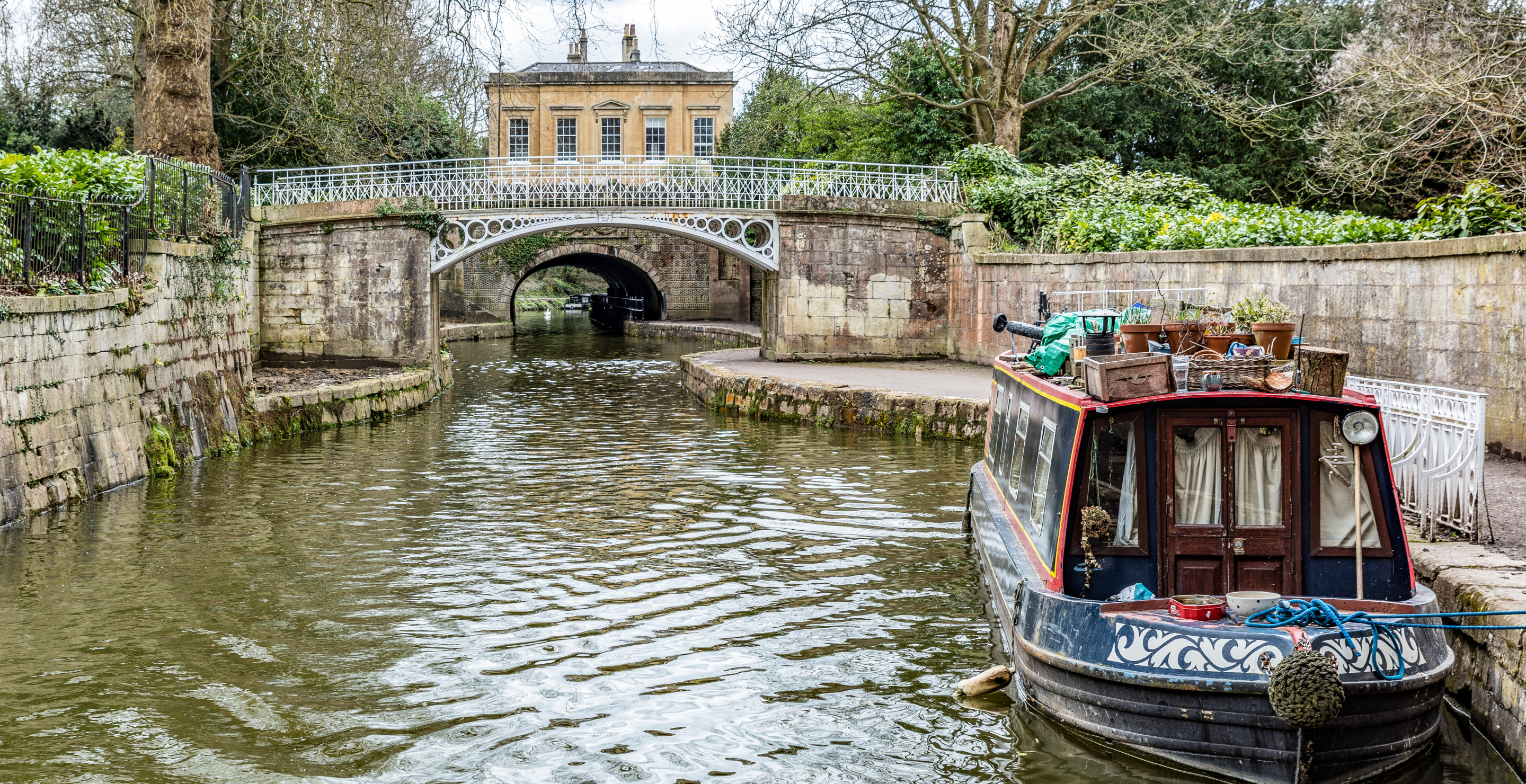 Woman Crushed Against Side Of Canal By Boat After Falling Overboard In Grisly Accident