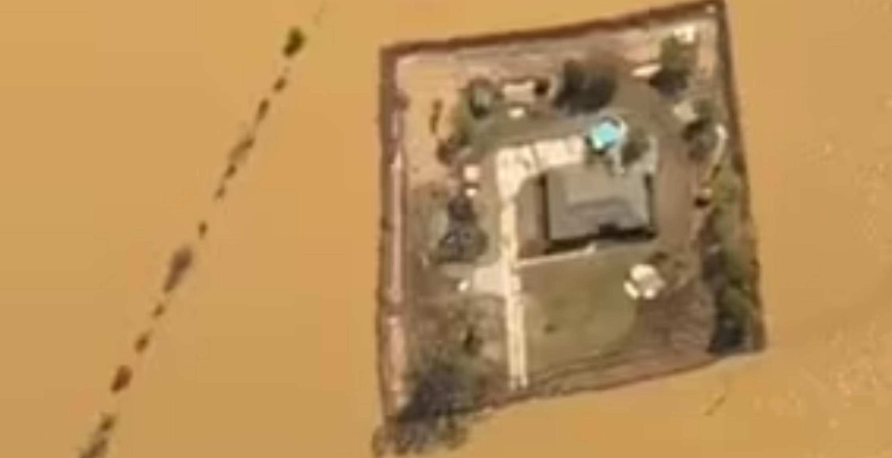 Tennessee Home Escapes Massive Flood That Drowned Surroundings Thanks To Genius Idea